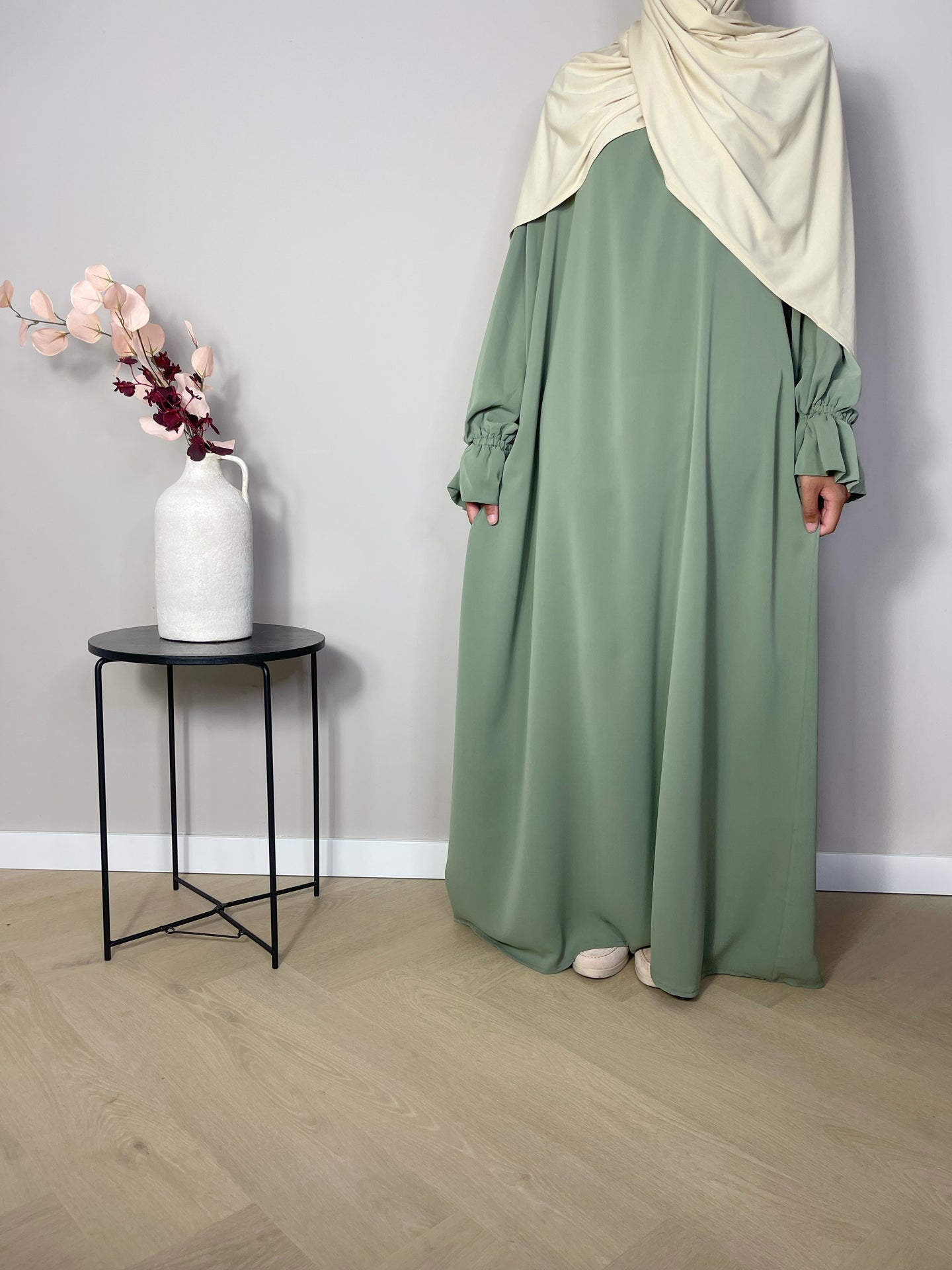 Abaya met elegante mouwtjes - Pistachio - Hijab Boutique